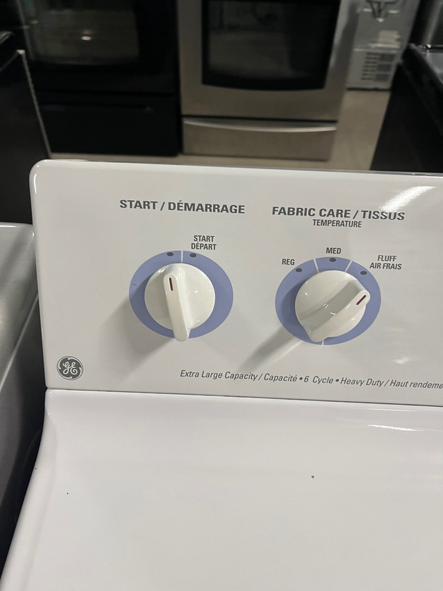  New condition, electric white dryer in Washers & Dryers in Stratford - Image 2