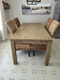 Dining Table Set