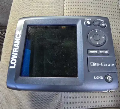 Lowrance Elite 5 HDI, View more