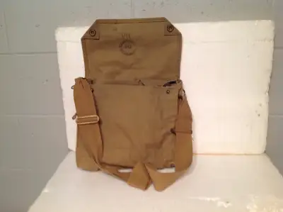 SAC DE L'ARMÉE, View more