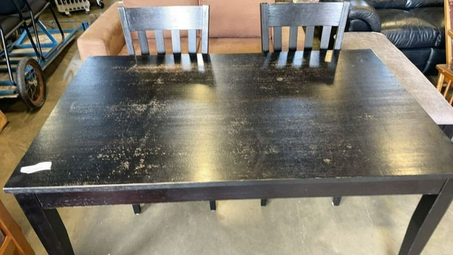 BLACK DINING TABLE WITH 4 CHAIRS - w/ in Dining Tables & Sets in Delta/Surrey/Langley - Image 3