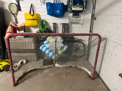 hockey net, View more