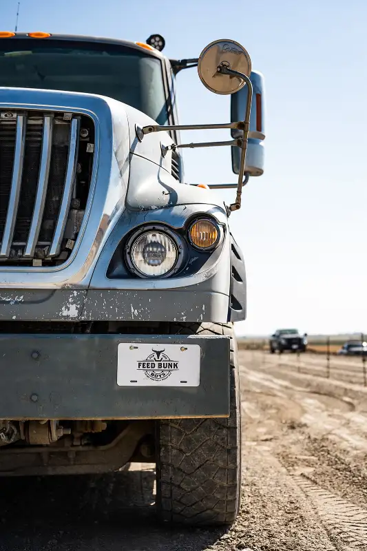 CONCRETE  FEED BUNKS - SLIP FORMED in Other in Lethbridge - Image 9