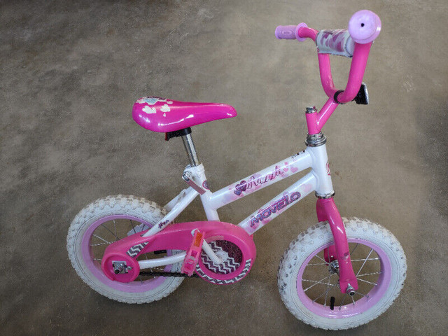 Bicyclette / vélo pour fille, taille 12 pouces dans Enfants  à Lévis