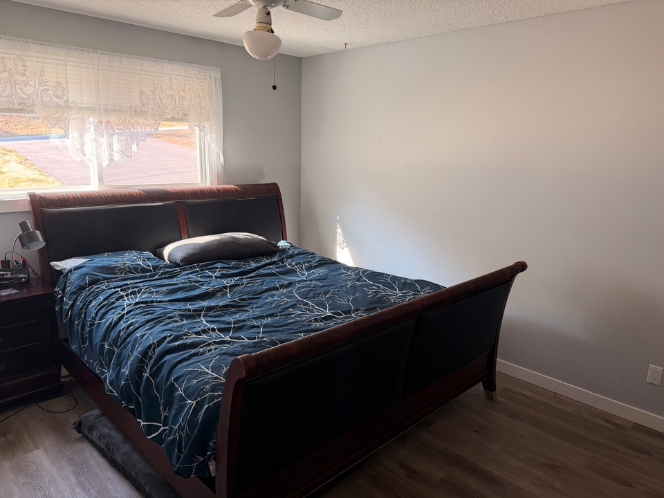 Room for rent 4