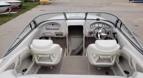 Stingray 230sx in Powerboats & Motorboats in Stratford - Image 2