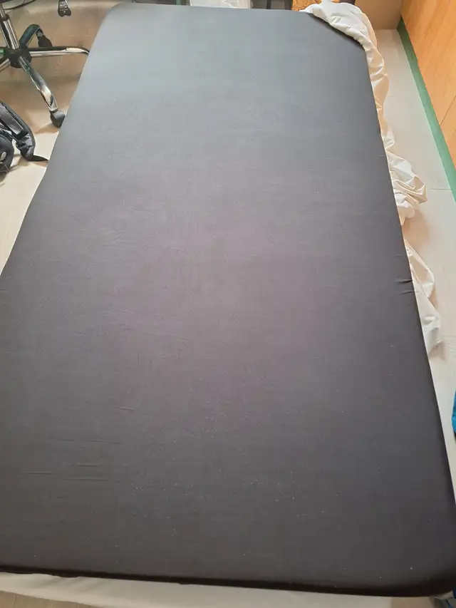 Twin Bunk Bed Mattress x2 in Beds & Mattresses in Mississauga / Peel Region - Image 3