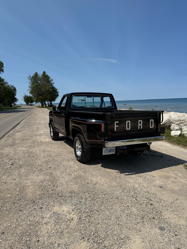 1984 Ford F150 Flareside in Cars & Trucks in Owen Sound - Image 2