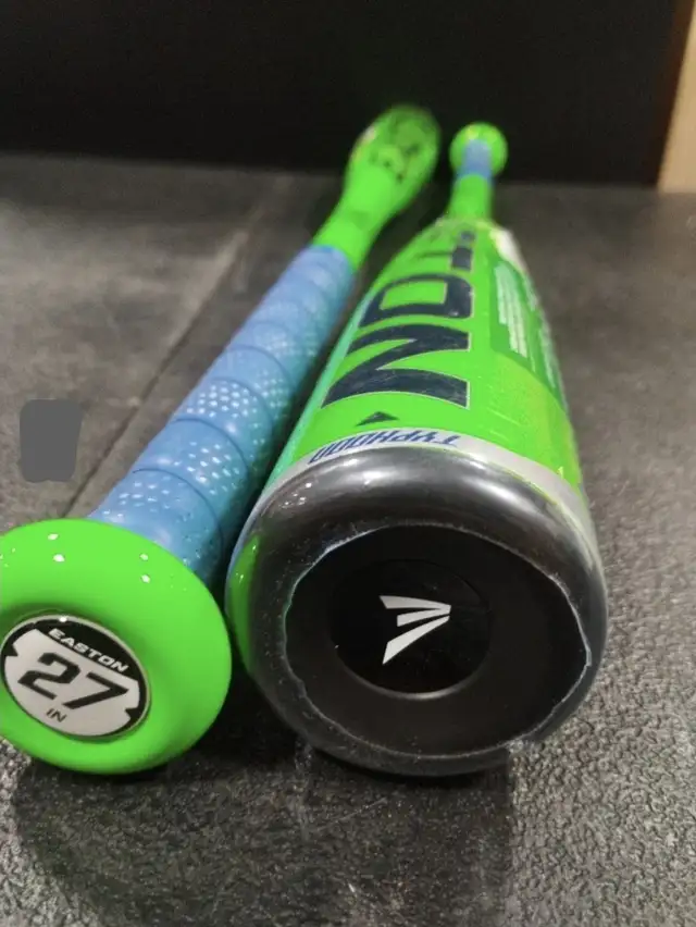2 EASTON TYPHOON BASEBALL BATS YSB22TY12 27/15 2 1/4-12 in Baseball & Softball in Mississauga / Peel Region - Image 7