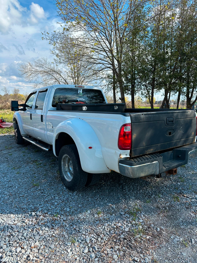 2012 Ford F450 Dually Crew Cab in Cars & Trucks in Markham / York Region - Image 2