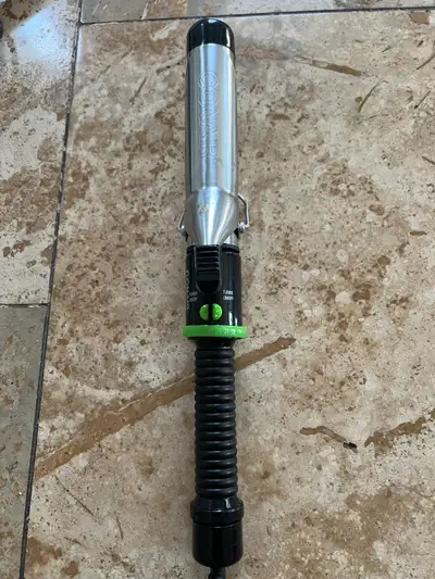 CONAIR hair curling iron 2 pieces $5 each