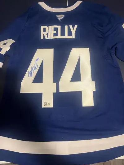 Reilly signed jersey, View more
