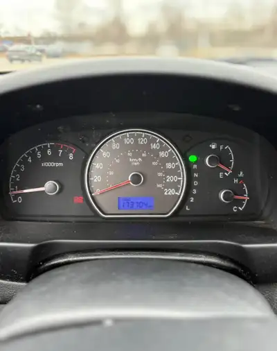 Je vends ma voiture personnelle roule parfaitement bien apres un bon temps je decide la vendre a que...