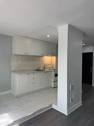 apartment rental in Long Term Rentals in City of Toronto - Image 20