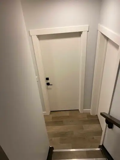 Brand new bright 2 Bedroom Basement Suite in Pinecreek