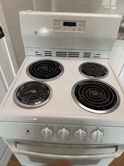 24’ GE stove oven , View more