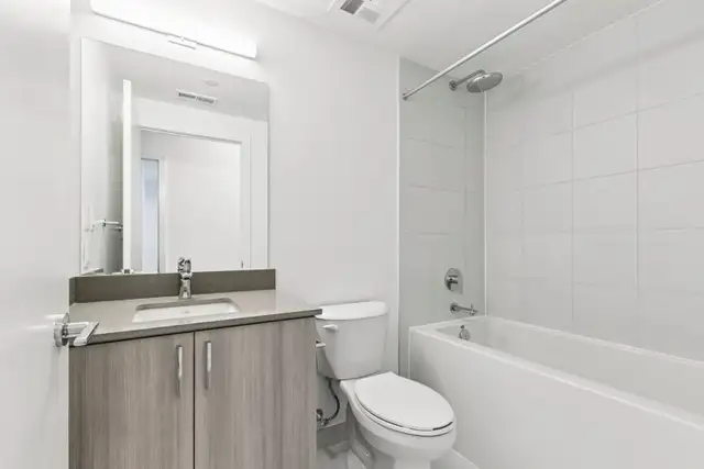 New 1 Bedroom + Den Condo Unit - For Lease (Uptown Oakville) in Long Term Rentals in Oakville / Halton Region - Image 5