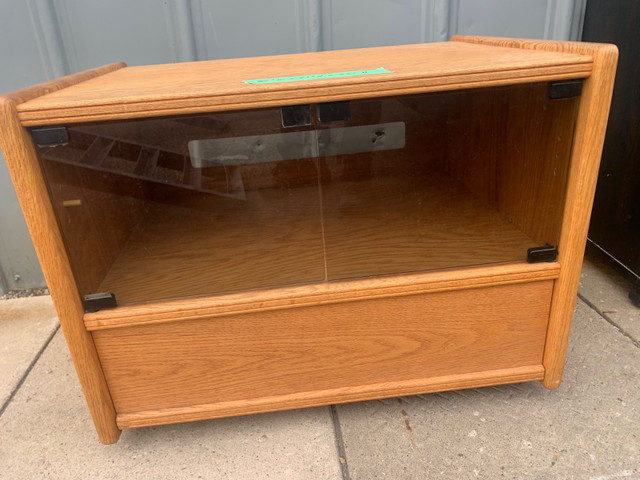 Oak tv stand with drawer  in TV Tables & Entertainment Units in Edmonton