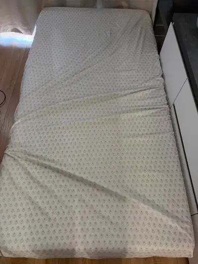 Matelas simple - une seule place, View more