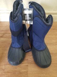 Brand new boys  snow boots