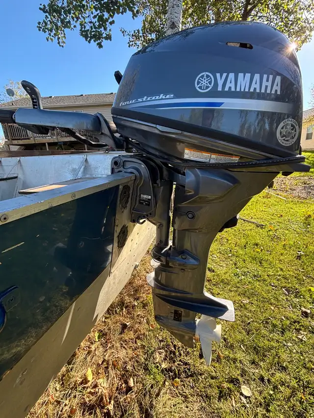 16 foot Aluminum Lund Boat in Powerboats & Motorboats in Winnipeg - Image 3