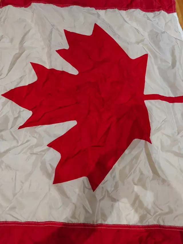 3x2 feet Brandnew Canada flag in Arts & Collectibles in City of Toronto - Image 5