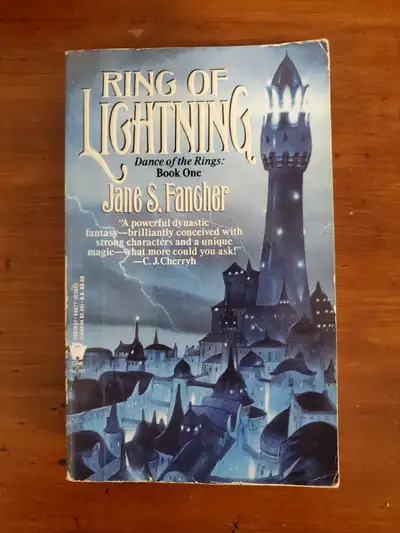 Ring of Lightning by Jane S. Fancher Book One of Dance of the Rings trilogy Published by Daw Books 1...
