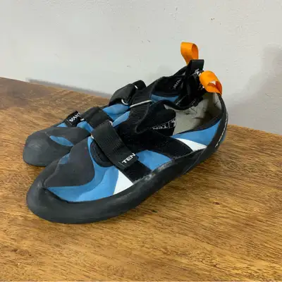 Tenaya mens climbing shoes / homme, View more