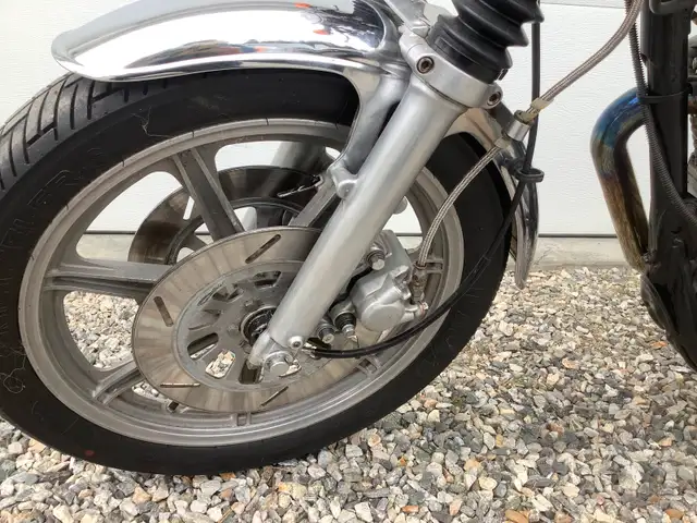 1978 Yamaha SR500 in Street, Cruisers & Choppers in Vernon - Image 9