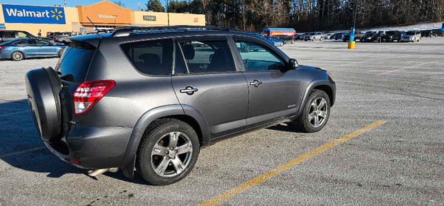 2011 Toyota Rav4 AWD 2nd Owner in Cars & Trucks in Oshawa / Durham Region