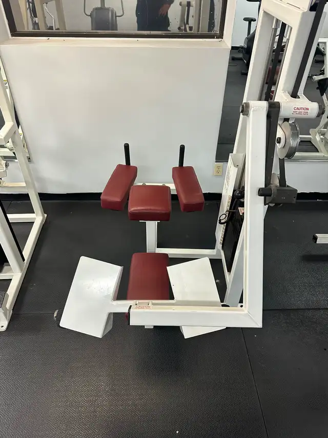 Commercial-Grade Used Gym Equipment for Sale – Startup Gym / Per in Exercise Equipment in City of Toronto - Image 8