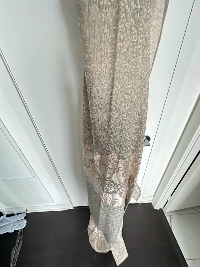 Curtains495871275356672001