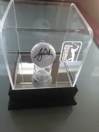 Tiger Woods signed golf ball with COA 