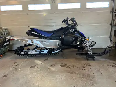 Yamaha Phazer MTX 2285km 144”x 2” track 2015 bought new in 2017 Great sled in very nice condition. I...
