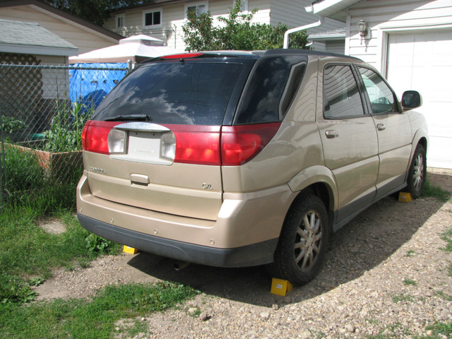 2006 Buick Rendezvous CXL gold in color in Cars & Trucks in Edmonton - Image 2