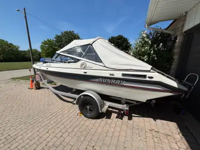 1989 Sunray Allegro 18’ Bowrider. Boat come with original cover and a new Bimini top. Boat and trail...