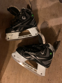 Reebok 16k Pump Hockey Skates Youth Size 5