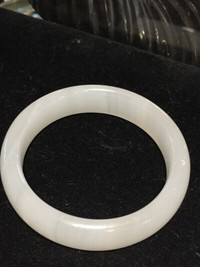 Chinese White Jade Jadeite Bangle