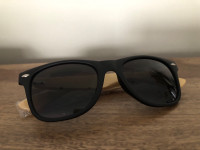 New unisex Sunglasses wood frame