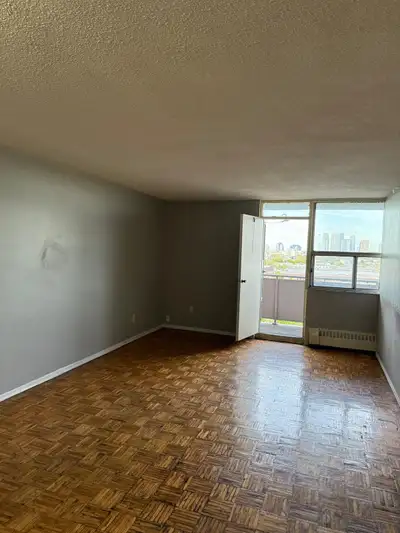 Room for Rent – Looking for a Roommate to Share!