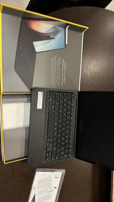 Tablet Keyboard and Case - ipad pro 11, View more
