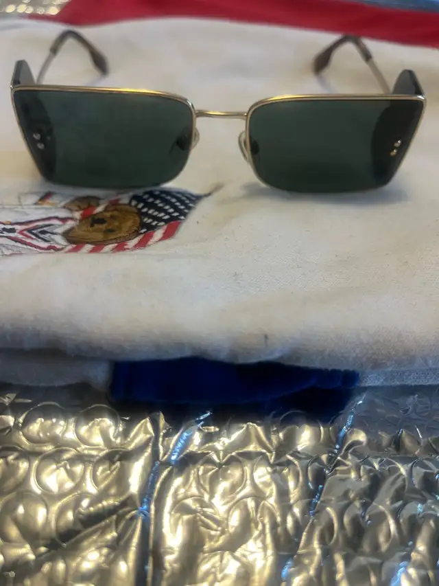 Kitchener Just Listed, Men's Aviator Sunglasses, Burberry in Men's in Kitchener / Waterloo - Image 4