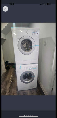 APARTMENT SIZE 24 W WASHER ELECTRIC DRYER 860$ ONLY