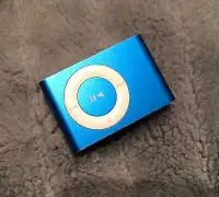 1GB iPod Shuffle. Blue