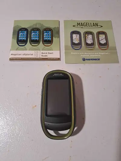 Gps magellan Explorist 610 Très peut servi Très bonne états et aucune égratignure sur l'écran. Possè...