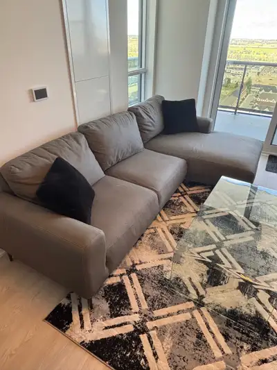 L shaped Couch For Sale In Oshawa , View more