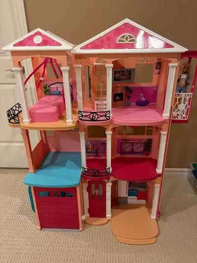 Barbie Dream House, View more