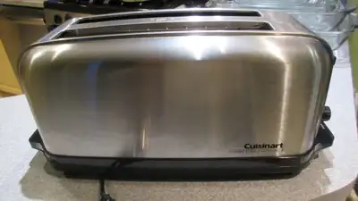 Stainless steel Cuisinart extra long 4 slice toaster, View more