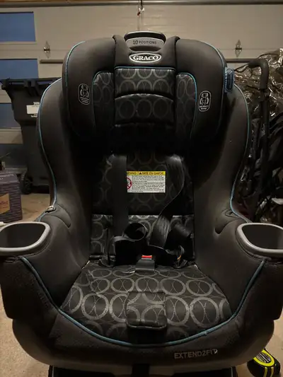 Graco Extend2Fit carseat for sale, View more