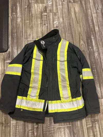 Men’s Medium Construction Work Jacket, View more